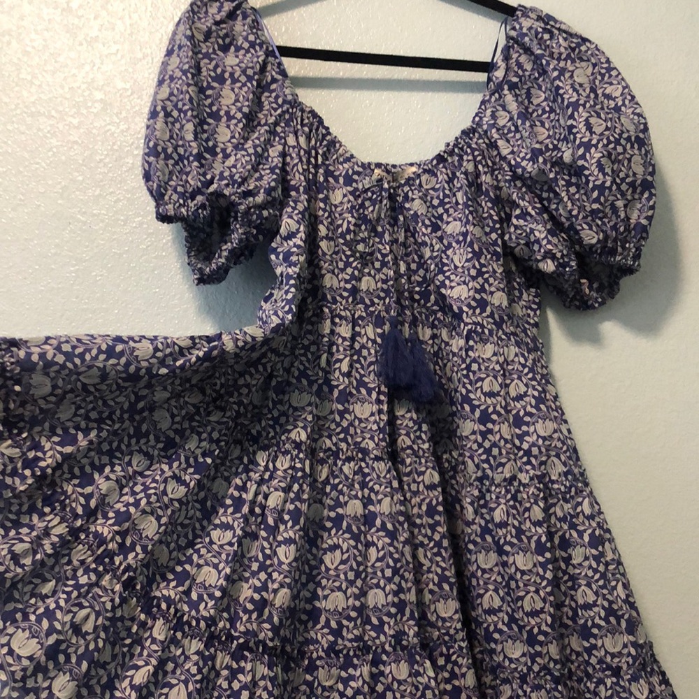 Zara- Sold Out Printed Short Dress Size Large. Never Worn & Tags still On